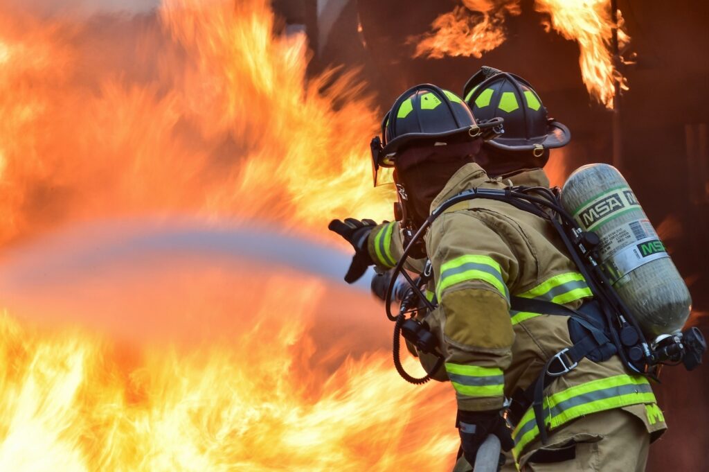 تركيب انظمة مكافحة الحريق وعقود صيانة الحريق